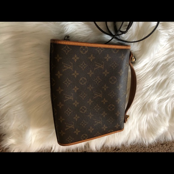 Sold-Authentic Louis Vuitton bel air pm with strap - Picture 5 of 8